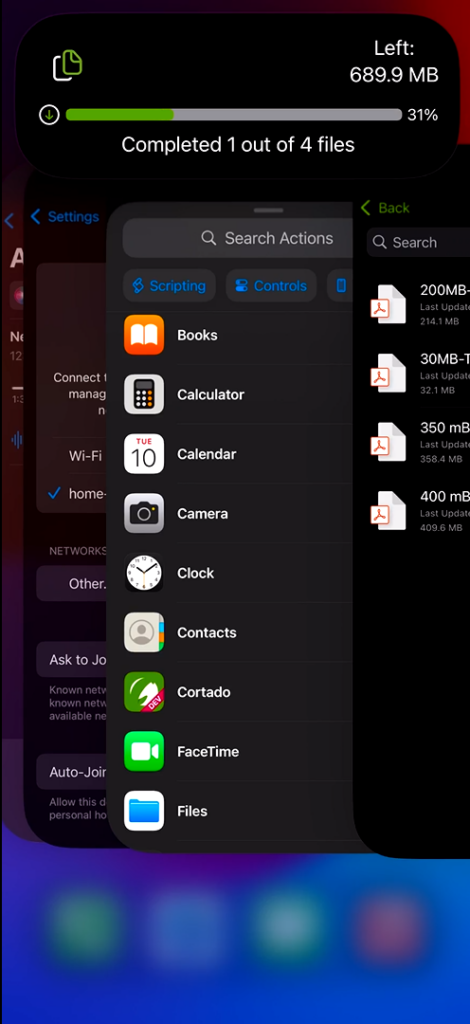 iPhone Dynamic Island zeigt Download-Fortschritt der Cortado App an