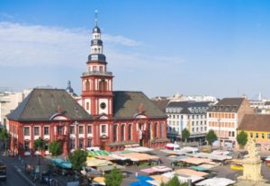 Die Stadtverwaltung Mannheim setzt auf digitales Arbeiten mit iPhone und iPad